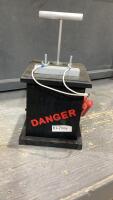 UNIQUE BIRD HOUSE &ldquo;DANGER&rdquo;
