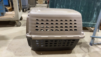 PETMATE PET KENNEL