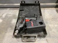 BLACK & DECKER DRILL SET