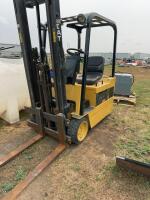 Caterpillar Electric forklift