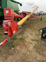 Westfield MK 100&ndash;61 swing auger *PTO IN OFFICE
