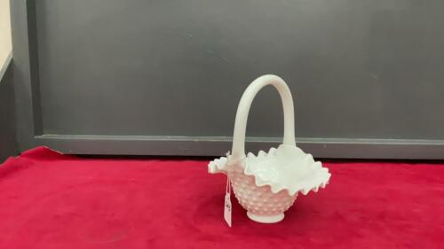 WHITE FENTON HOBNAIL BASKET