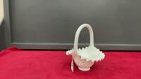 WHITE FFENTON HOBNAIL BASKET