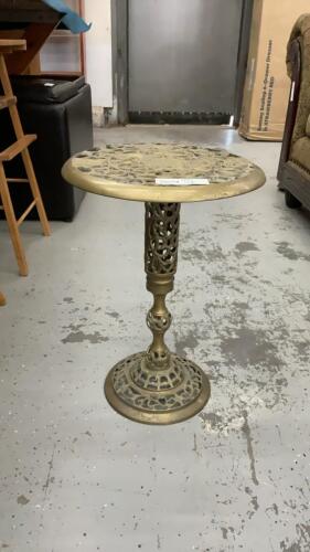 BRASS PLANT STAND