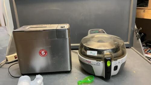 HAMILTON BEACH BREADMAKER & A TFAL ACTIFRY