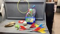 BOX W/ASSORTED YARD GAMES