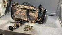 CAMO BACKPACK W/BUILT IN STOOL
