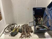 MASTERCRAFT TOOL BOX W/ MISCELLANEOUS CONTENTS