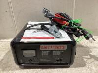MOTOMASTER BATTERY CHARGER