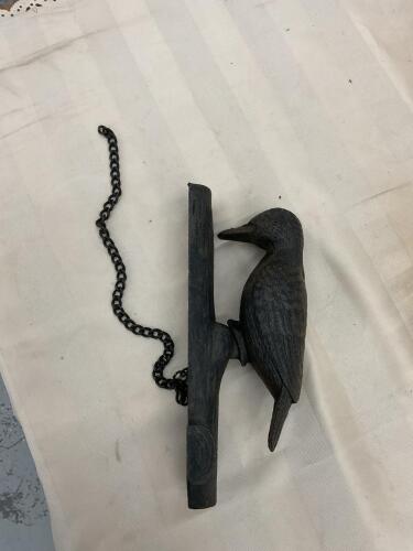 CAST WOODPECKER DOOR KNOCKER