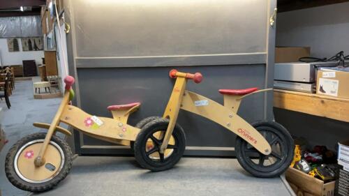 (2) JUNIOR RUNNERS STRIDER BIKES