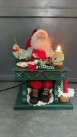 ANIMATED PAINTING SANTA W/ CANDLELIGHT