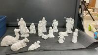AVON PORCELAIN NATIVITY SET