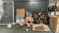 CHRISTMAS DECOR - WREATH, STUFFIES, CARD HOLDER, CANDLE HOLDER, - ALL AVON PRODUCTS