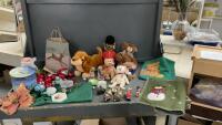 STUFFIES & CHRISTMAS DECOR