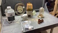 BOX W/POPCORN POPPER, PROCTOR-SILEX JUICER, WALL CLOCK,ANNIVERSARY CLOCK