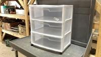 STERILITE 3-DRAWER ROLLING PLASTIC STORAGE UNIT