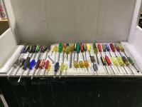 SHOP BOX OF MIXED SCREWDRIVERS