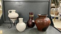 DECORATIVE VASES