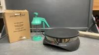 TIBOS PANCAKE/FLAPJACK COOKER & PAMPERED CHEF BATTER DISPENSER