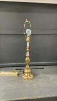 BRASS TABLE LAMP - NO SHADE