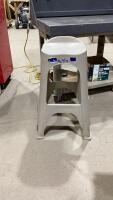 PLASTIC STOOL
