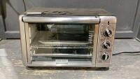 BLACK + DECKER TOASTER OVEN