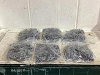 SHOP BOX OF SCREWS 10-14X1 1/2"
