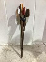 (4) LED LIGHT POLES