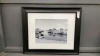 BLACK & WHITE PICTURE OF THE WATER/HOMES
