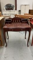 DESK