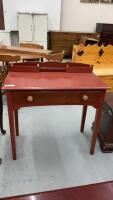 DESK W/ SINGLE DRAWER