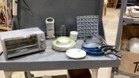 (2)ITEMS - BLACK + DECKER TOASTER OVEN + BOX W/FRYPANS, MISC DISHES