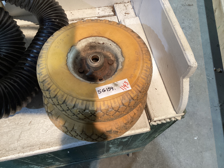 TWO SMALL TIRES RV DISCHARGE HOSE