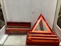(2) WARNING TRIANGLE FLARING KIT