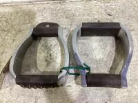 ALUMINUM WESTER SADDLE STIRRUP