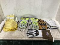 (11) PAIRS OF MIXED GLOVES - UNBRANDED, SUPERIOR, BDG, GENUINEFIT