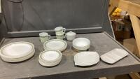 CORELLE - GREEN FLOWER PATTERN - 14 DINNER PLATES, 9 LUNCH PLATES,