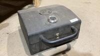 TABLE TOP BBQ - USES BRIQUETTES