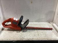 BLACK & DECKER HEDGE TRIMMER CORDLESS