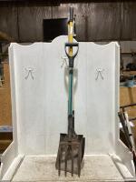 BUNDLE OF TOOLS W/ RAKE & (2) SHOVELS