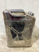 METAL JERRY CAN