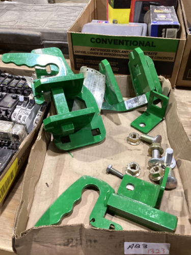 JOHN DEERE LOADER BRACKETS