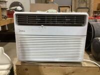 MIDEA WINDOW AIR CONDITIONER - MM120WWBA2RC1