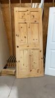 32&rdquo; WOOD DOOR