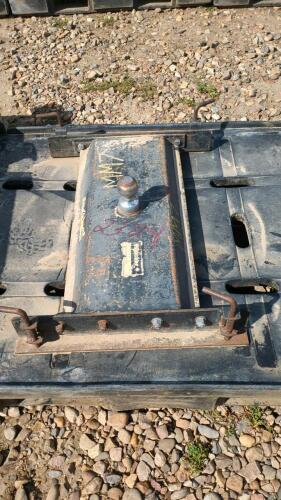 Hijacker Hitch Plate