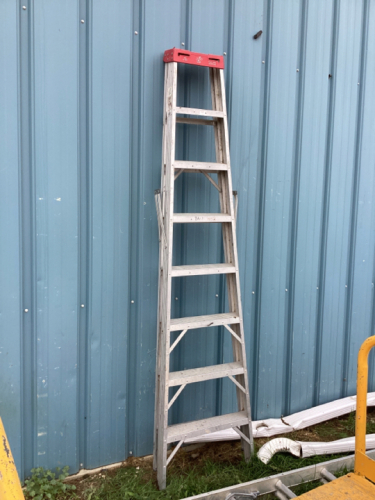 aluminum ladder