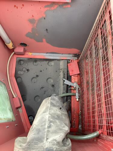 SAND BLASTER CABINET