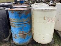 (2) METAL BARRELS & (2) PLASTIC BARRELS