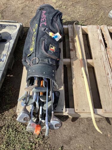 PALLET W/ BOW GOLF BAG W/ CLUBS